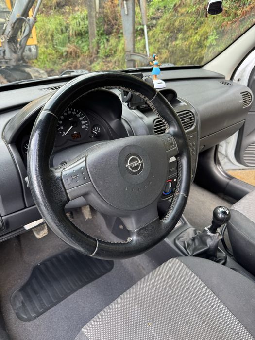 Opel combo 1.3cdti 5 lugares