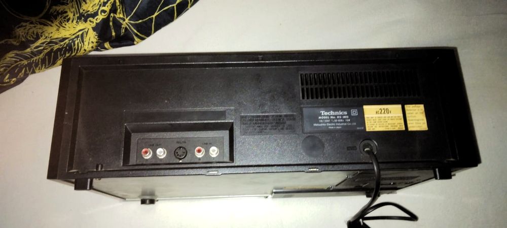 Technics RS - M15 Stereo Cassette Deck