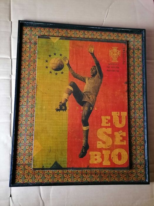 EUSÉBIO Pantera Negra 1962 Foto Incrustada Verniz Mate Moldura 47x 40