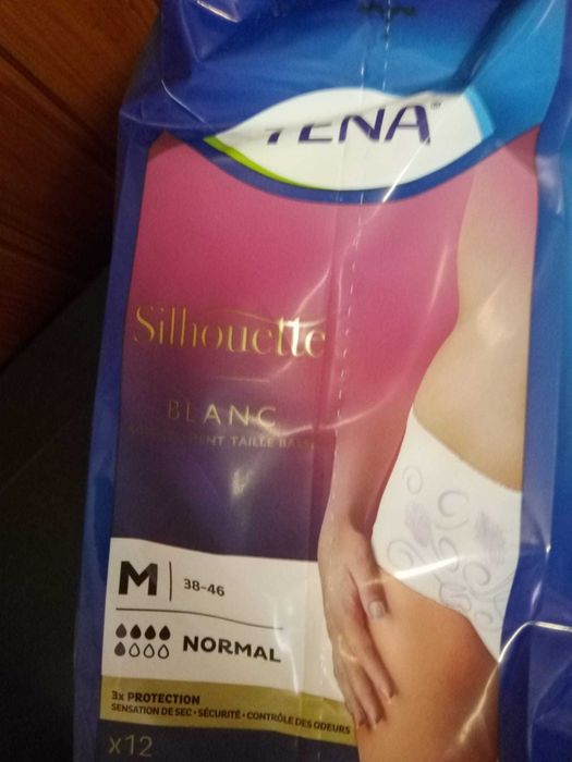 Cueca descartável Tena Silhueta Normal M 12 White 12un