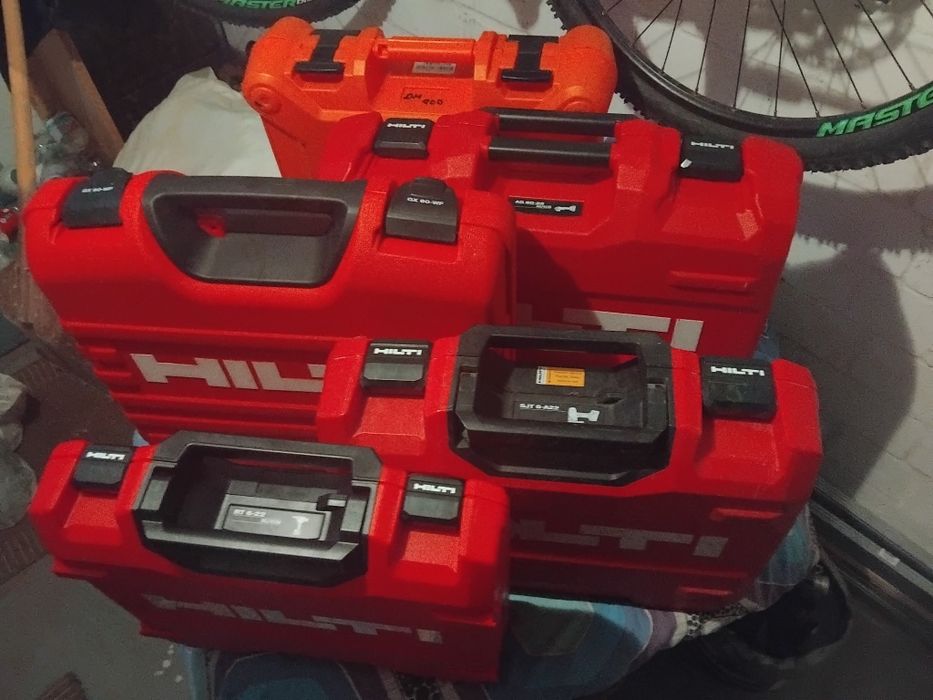 Sprzedam walizki Hilti