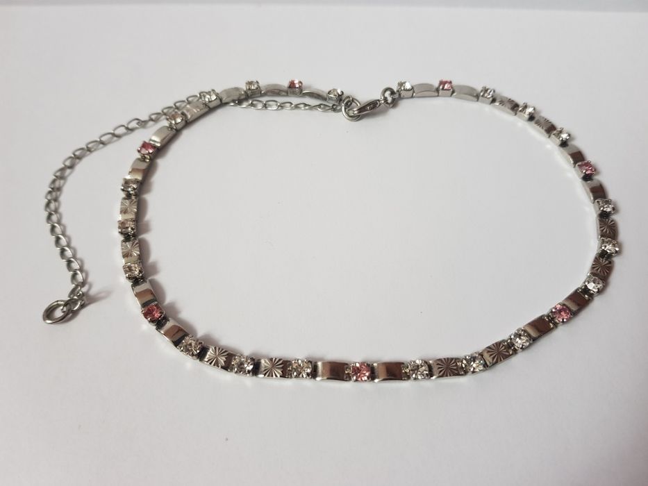 Choker, naszyjnik, kryszytałki