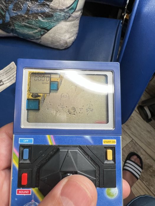 Videojogo da Casio CG-130 Astro Chicken