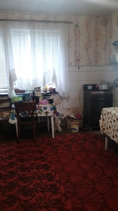 Продаю власний будинок в селі Михайло-Ларине