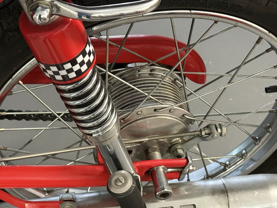SACHS V5 sport restaurada sem nada para fazer