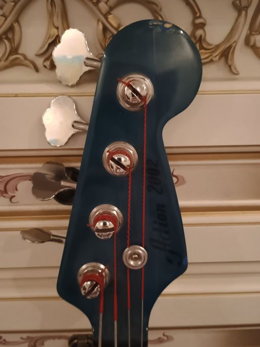 Бас гітара Musima Action 2002