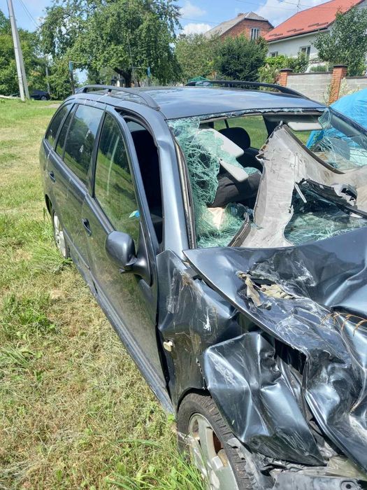 Фабія 1 2007 рік після ДТП на запчастини