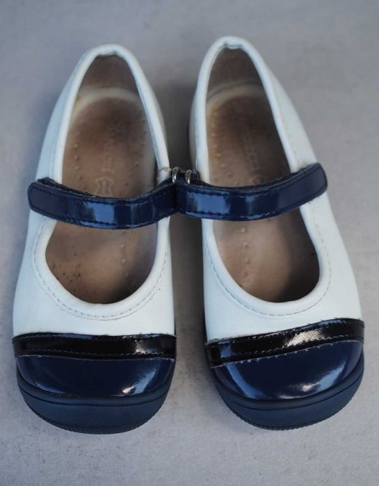 Buty, balerinki Kornecki dla dziewczynki. R. 23. Zadbane!
