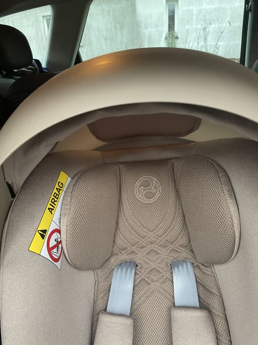 Fotelik cybex cloud T z bazą