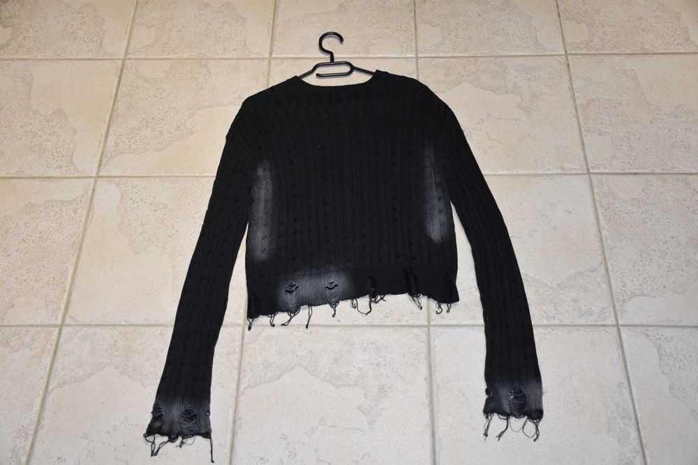 Sweter punk rock Cropp