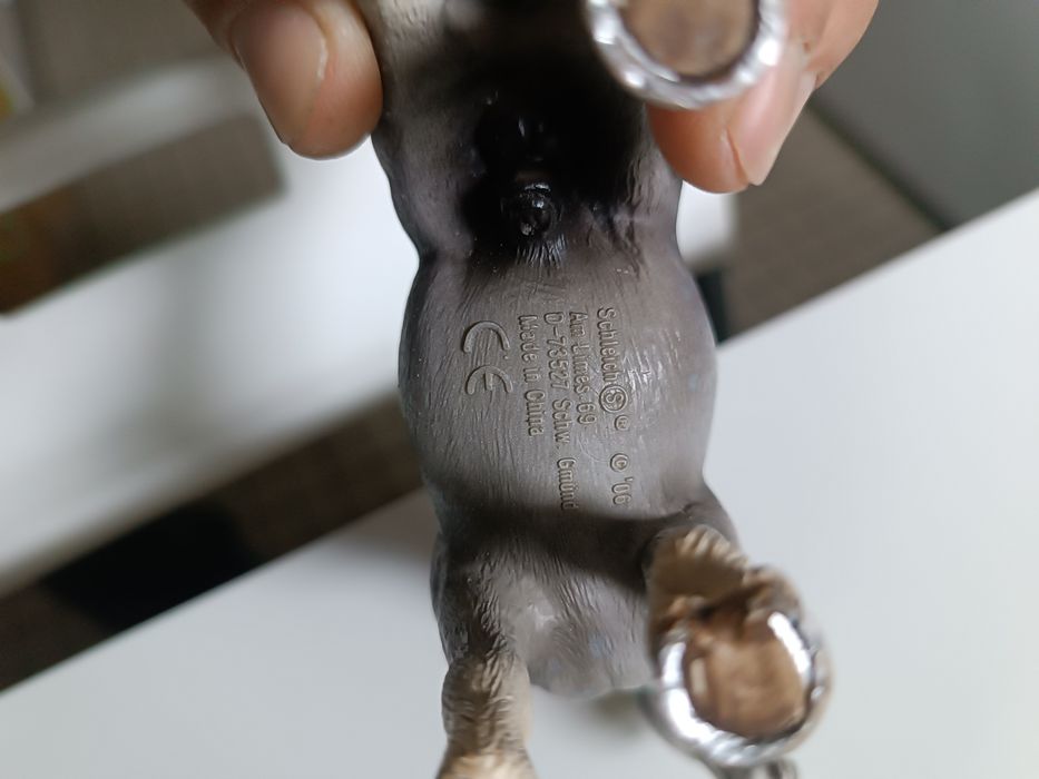 Cavalos em resina marca schleich