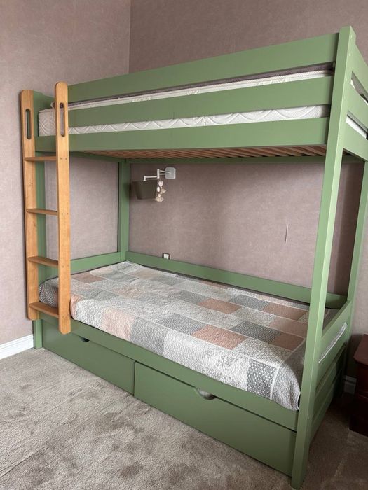 Ліжко дворівневе дитяче