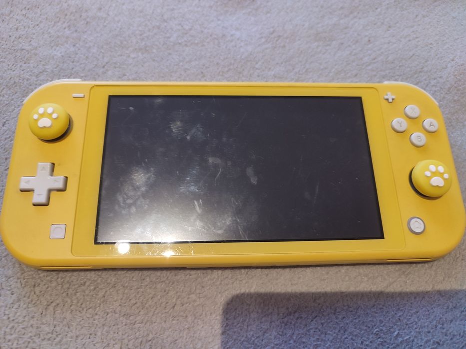 Nintendo Switch Lite +2 gry