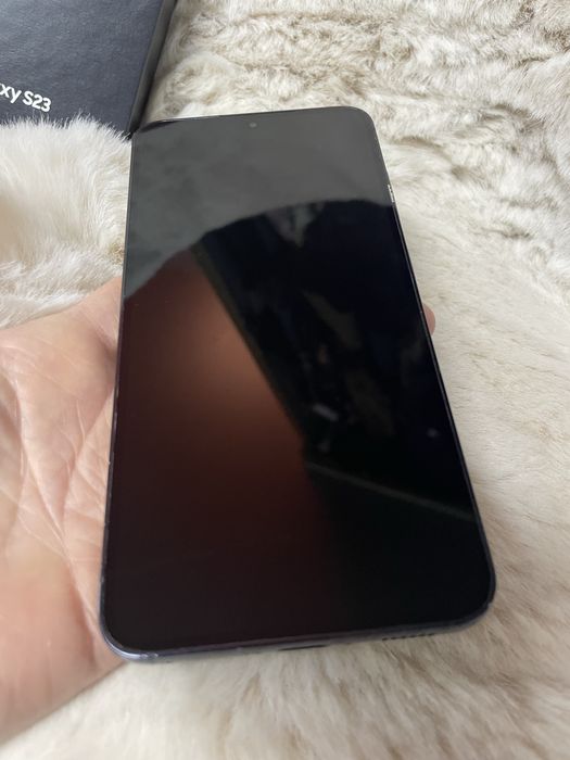 Samsung galaxy S 23 8/256 GB