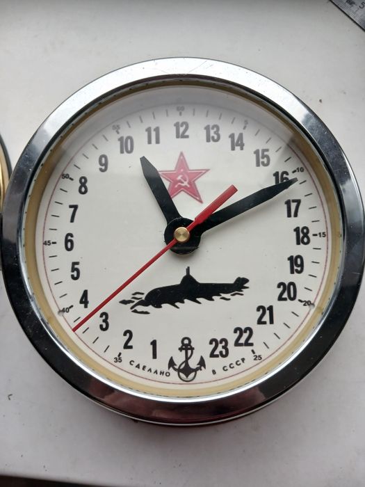 Часы морские корабельные каютные судовые