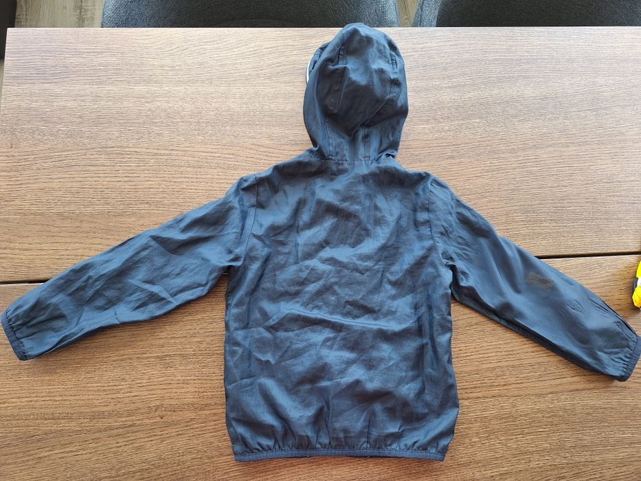 Casaco corta-vento e chuva, Chicco, 116 cm, 6 anos.