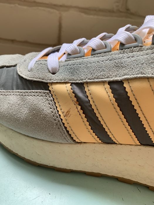 Чоловічі кросівки ADIDAS RETROPY E5 р.44