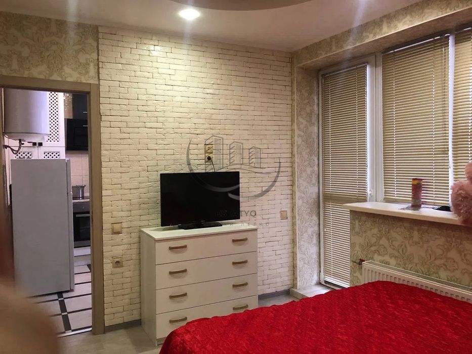 Здам 2 кімнатну квартиру (таунхаус), м. Холодна гора,