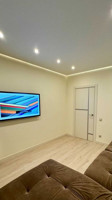 продаж 2к квартири ЖК СТОЛИЧНИЙ