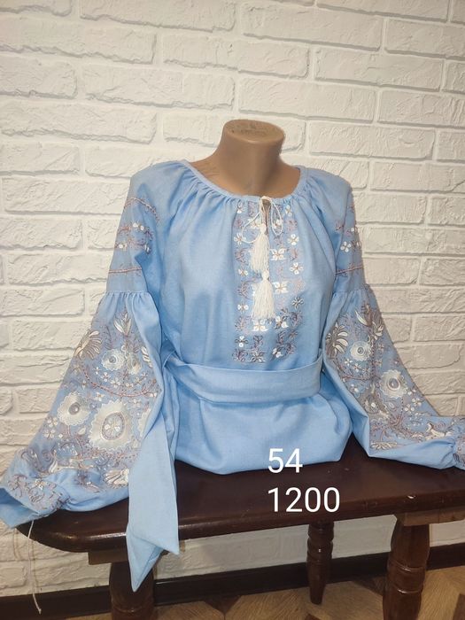 Розпродаж вишиванок жіночих