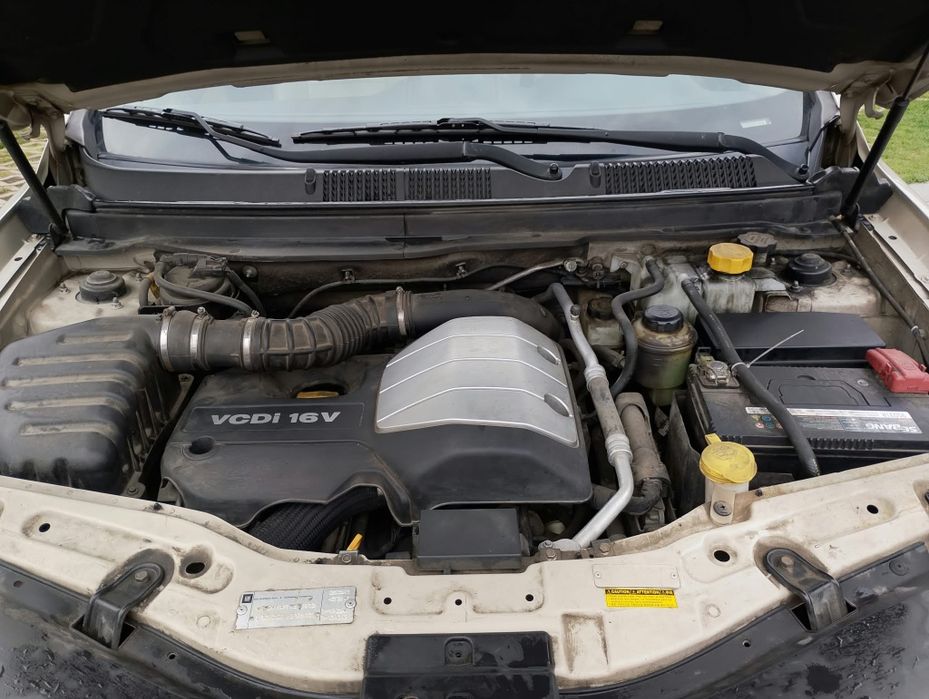 Chevrolet Captiva  uszkodzony