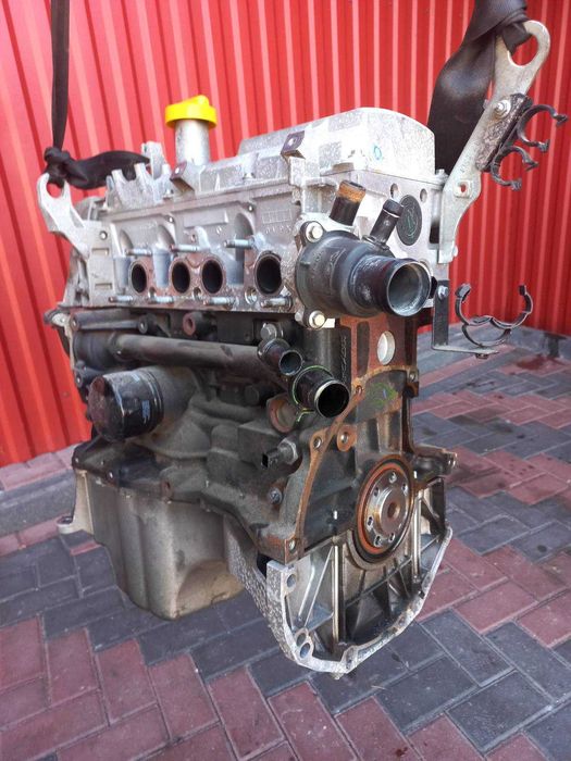 Двигатель Dacia Logan 1.6 8V K7M F 710 пробег 119 тис. км