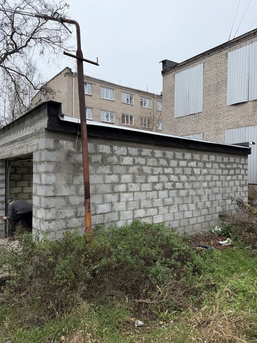 Продам гараж в центрі міста гоголя 66