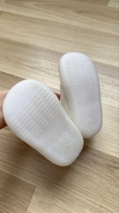 Кросівки 20 розмір на стопу 12 см