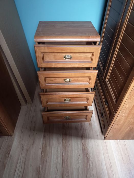 Zestaw mebli komplet