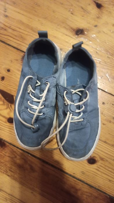 Snakersy reserved r. 32