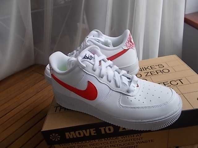 (r. 39- 24,5 cm) Nike Air Force 1 GS Low Red White DM1086,-101