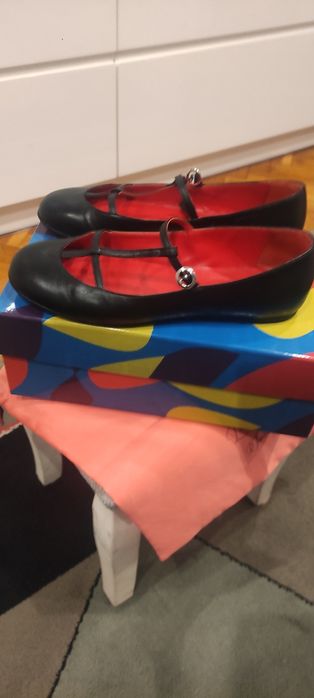 Ekskluzywne buty baleriny typu T-bar Italy Scarosso Linda I