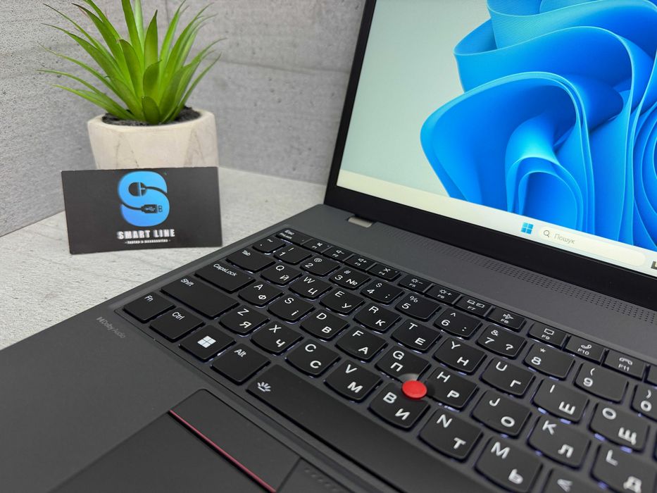 Стильний ноутбук Lenovo P16s gen2/i5-1340p/16gb ddr5/512gb ssd/16"