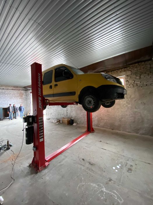 Підйомник двостоїчний 4т . Безкоштовна доставка