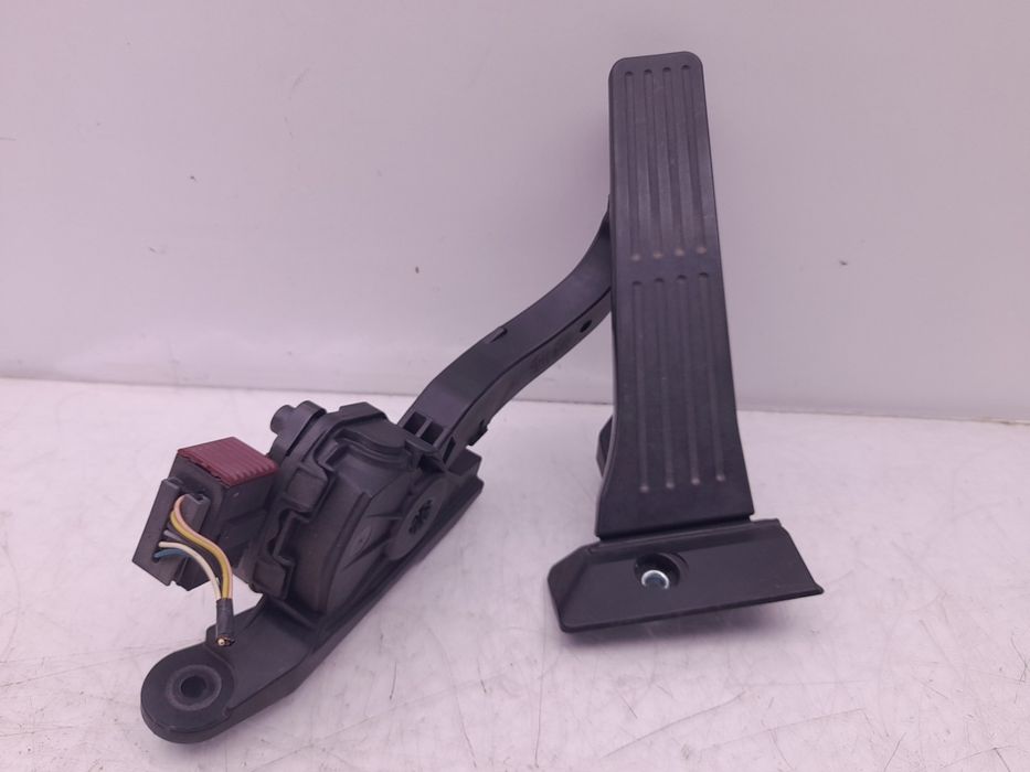 Pedal do acelerador KIA Ceed (JD)