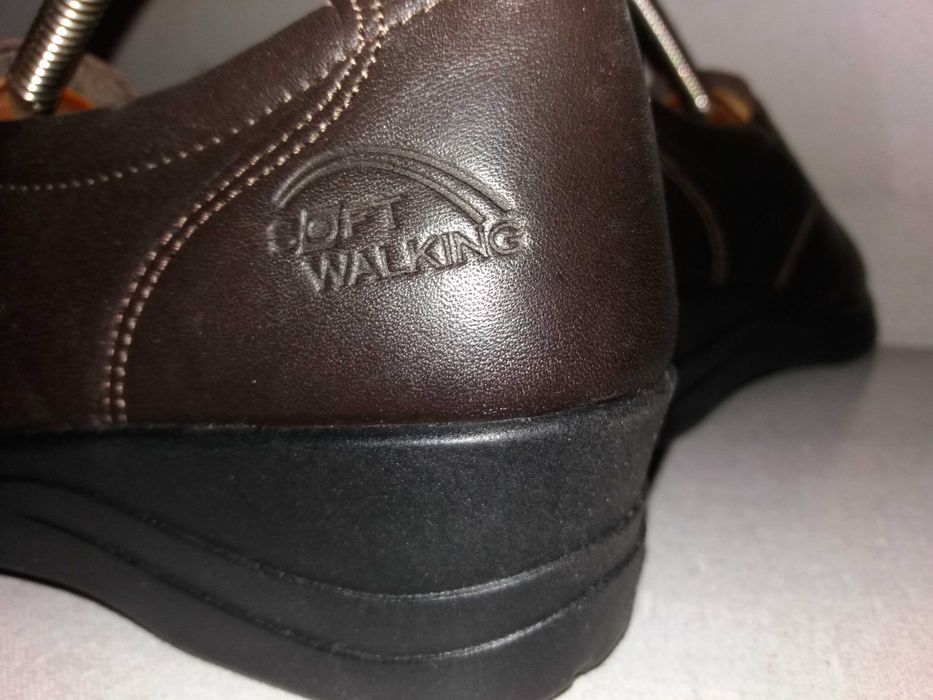 Sapatos ROHDE Novos. Tam. 35
