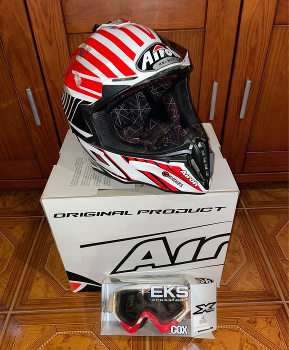 Capacete Airoh + oculos + luvas