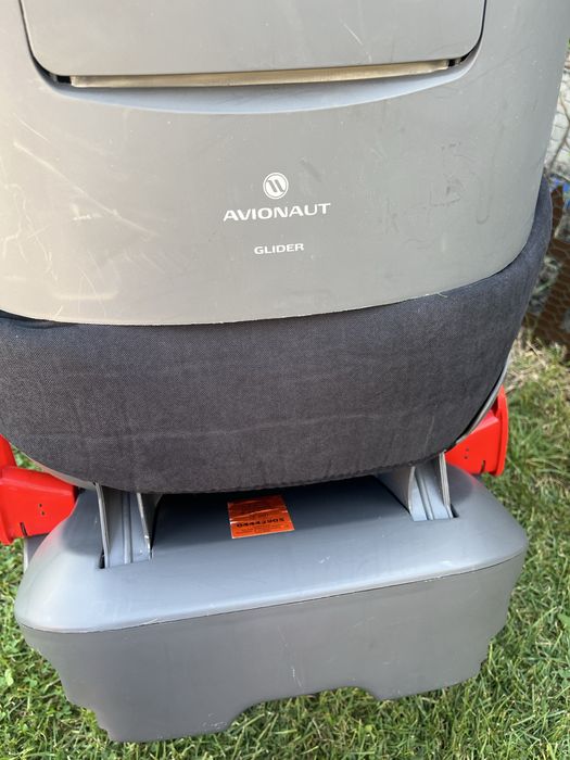 Fotelik samochodowy Avionaut Glider  9-25 kg