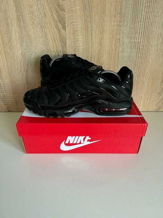 Nike Air Max TN Plus Black Rozmiar.38