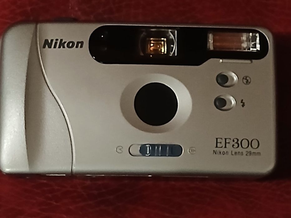 Máquina Fotográfica Nikon