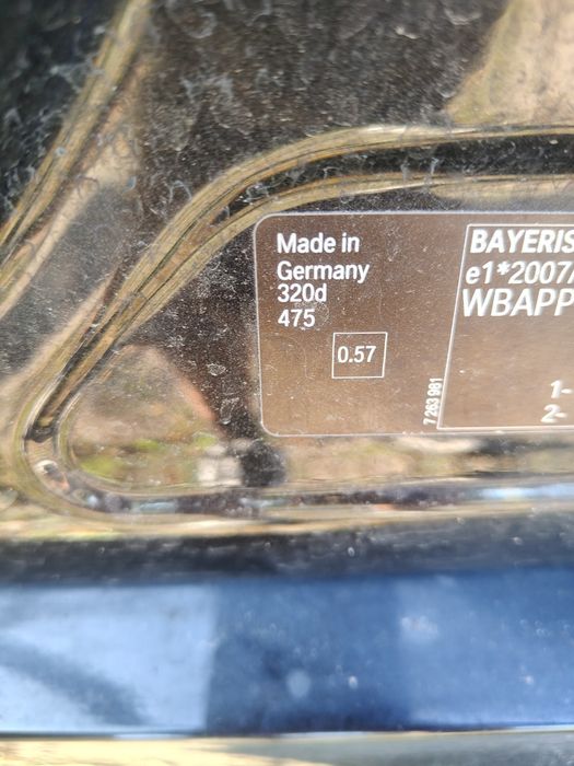 Tylnie tarcze hamulcowe tył + klocki BMW E90 E91