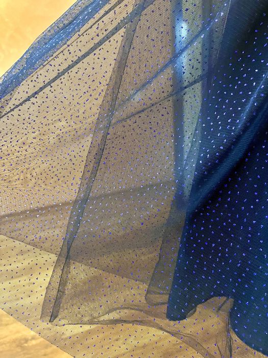 Плаття шикарного кольору! На зріст близько 150 см (10-11 років)