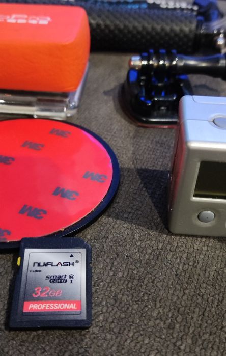 GoPro Hero 2 + Sd32