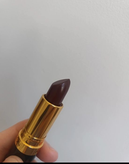 Pomadka Revlon kremowa super lustrous 804 Rumberry ciemny brąz Nowa zafoliowana