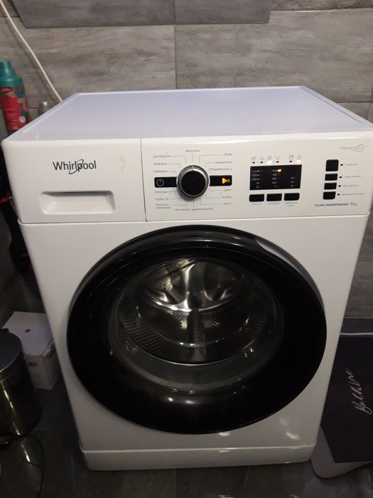 Sprzedam Pralke Whirpool FWL61083B PL