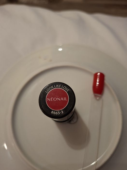 Lakier hybrydowy do paznokci NeoNail