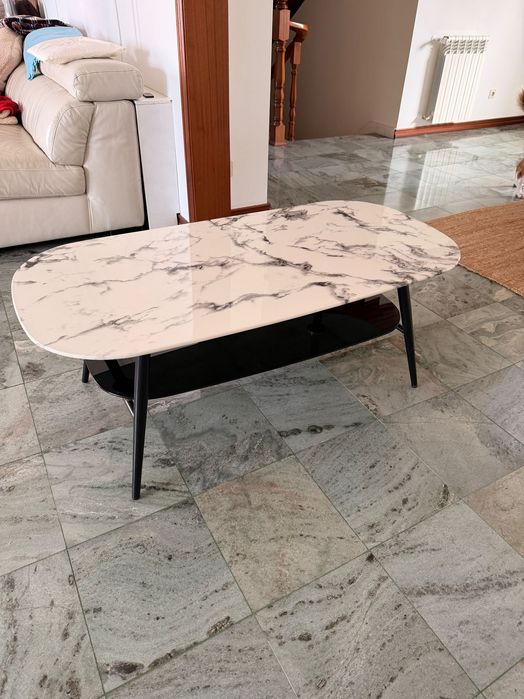 Coffee table stone and glass