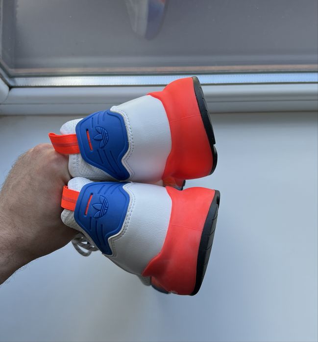 Кросівки Adidas Boost оригінал р46-47