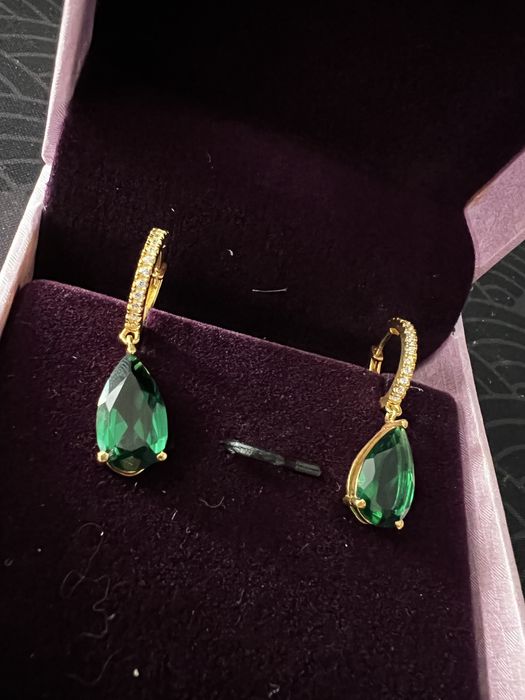 Zlote kolczyki  ze szmaragdami