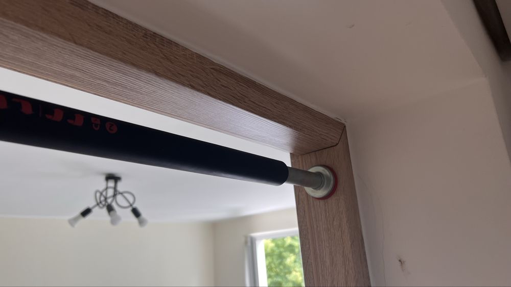 Drążek do podciągania corength 80cm.